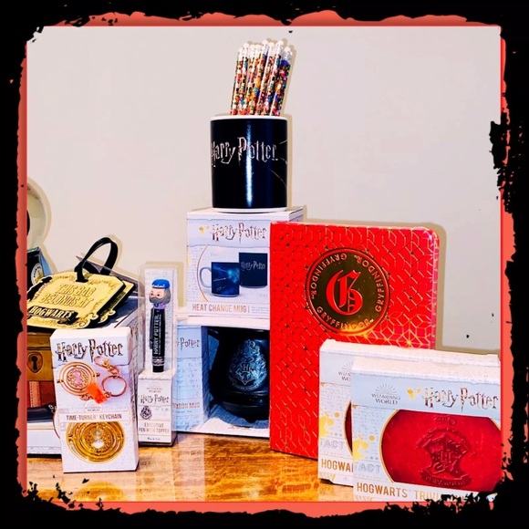 Huge New Harry Potter 20+ Gift Lot Warner Bros Paladone Noble Wizarding World - Picture 9 of 13